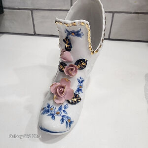 Vintage 1950’s BRINN’S White Porcelain Boot Vase with Flowers and Gold Trim